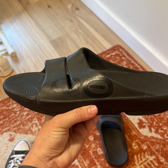 COPY - OOFOS OOAHH RECOVERY SLIDE in black, M10/W12 - Picture 6 of 6